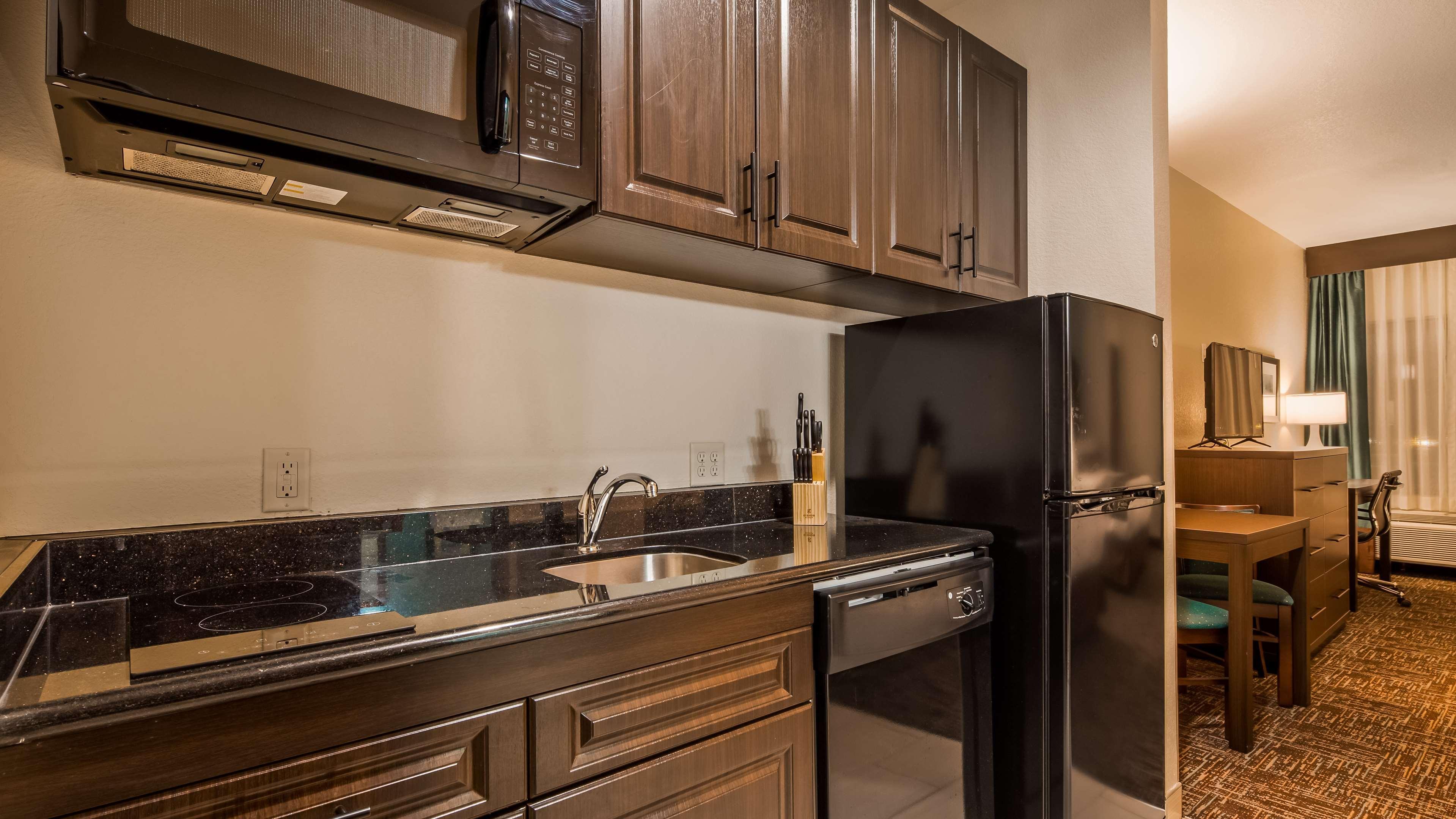 Best Western Plus/Executive Residency Elk City Dış mekan fotoğraf