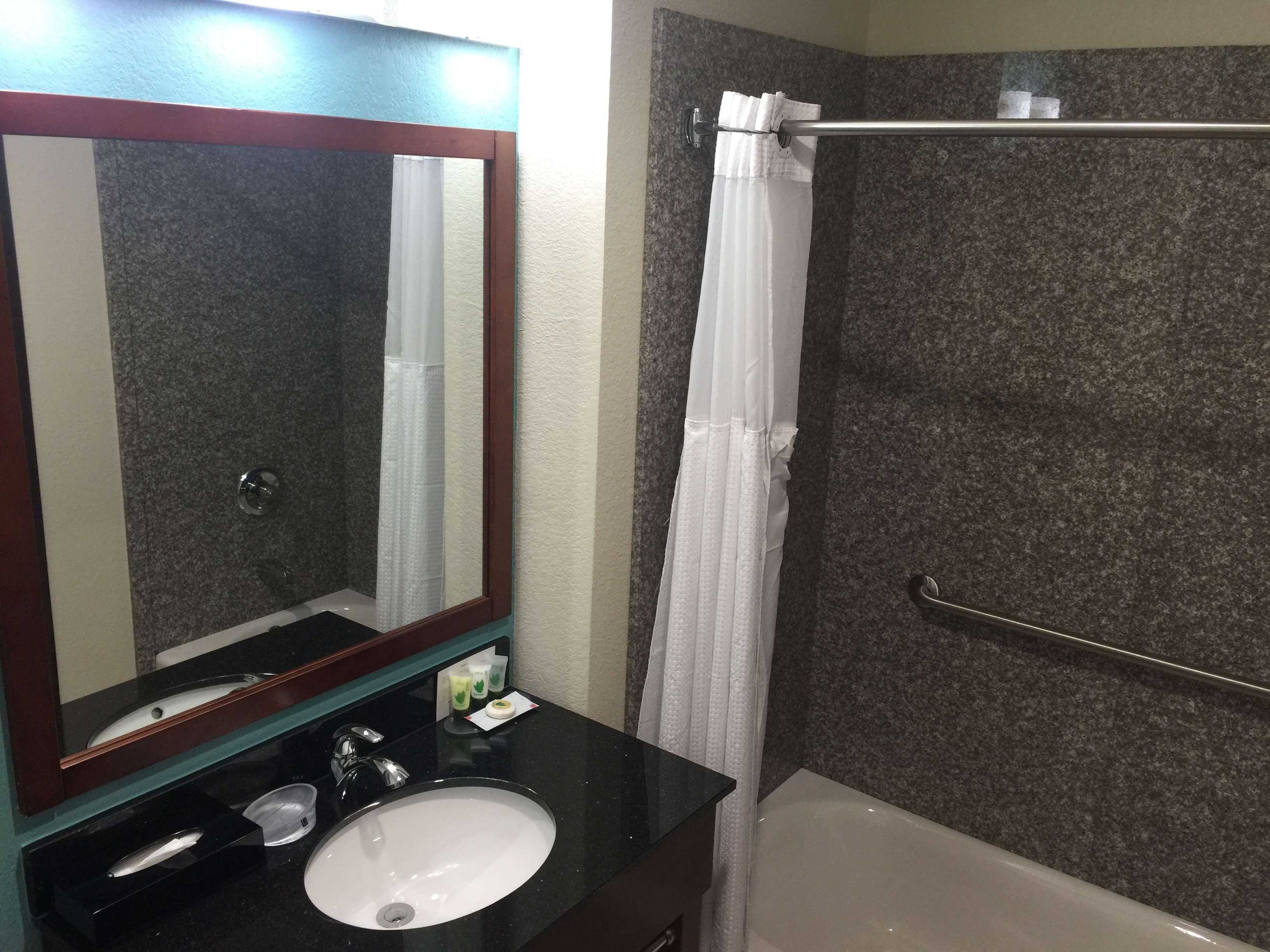 Best Western Plus/Executive Residency Elk City Dış mekan fotoğraf